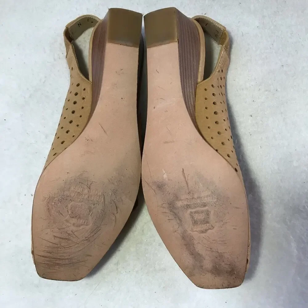 Stuart Weitzman tan leather cutouts peep toe wedges buckle detail 7 Spain - Picture 9 of 11